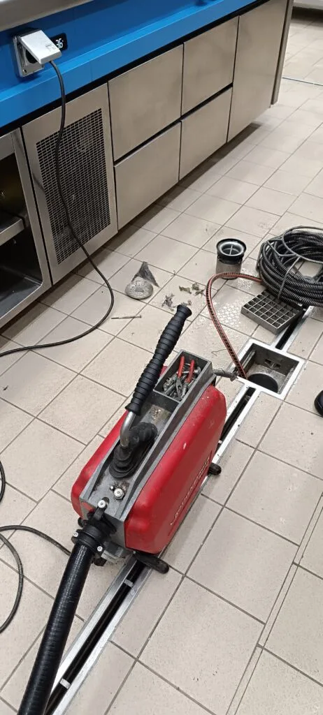 Helyszíni duguláselhárítás Ürömön